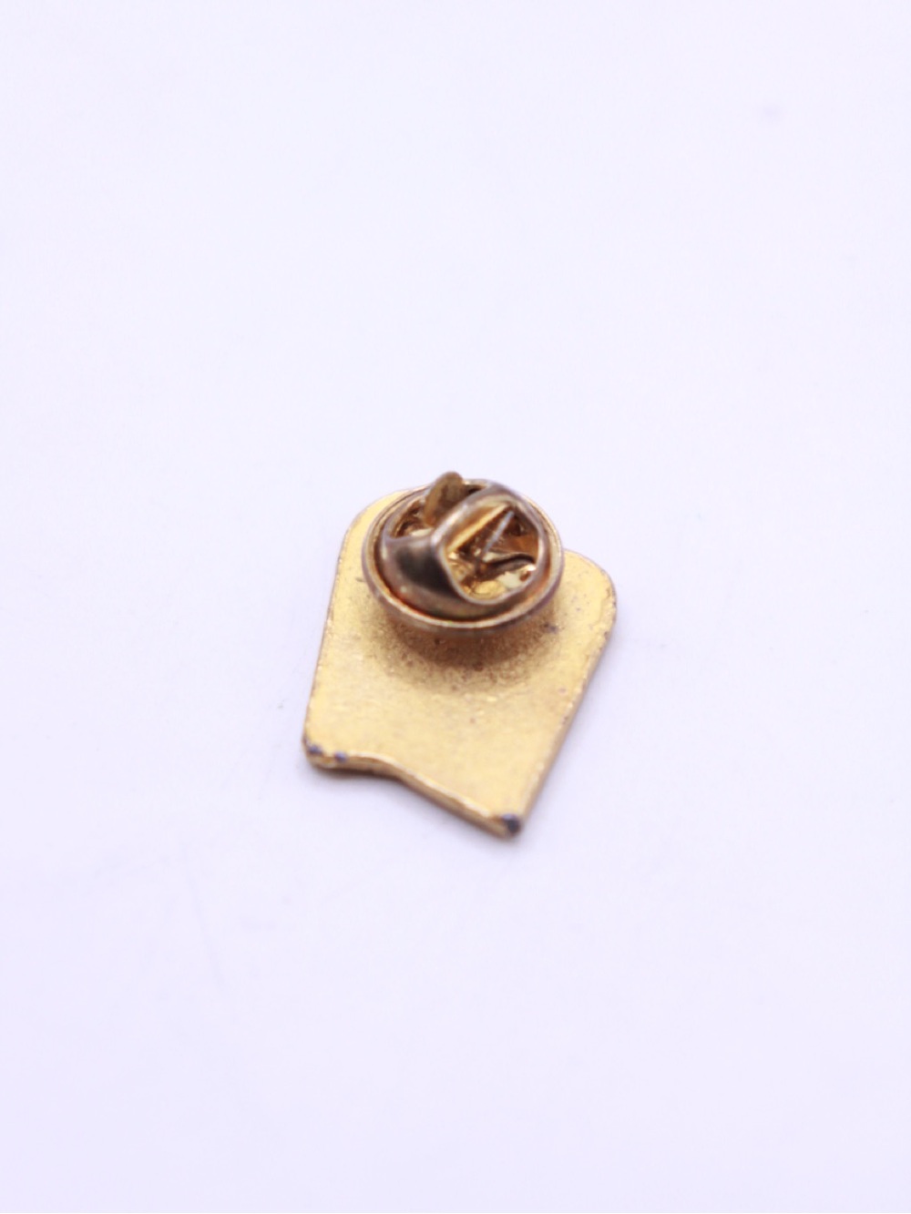 Gold Ten Commandments Tablet Lapel Pin - Picture 2 of 2